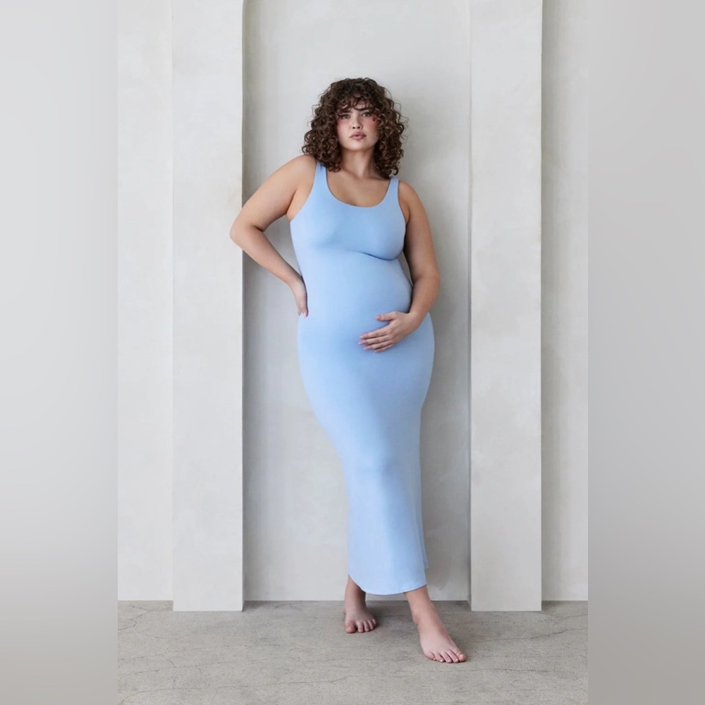 Elegant Blue Maxi Dress